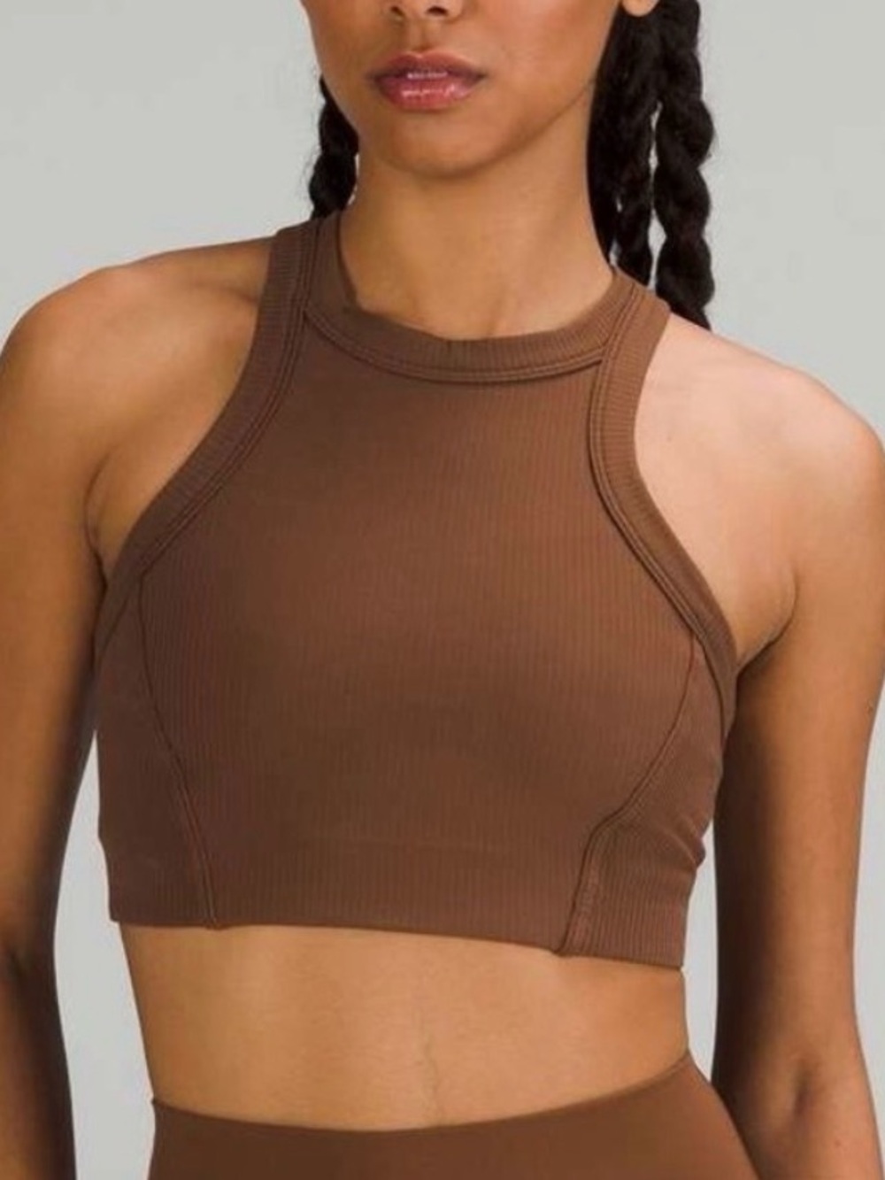 Lululemon Nulu Sports Bra - size 4. EUC.